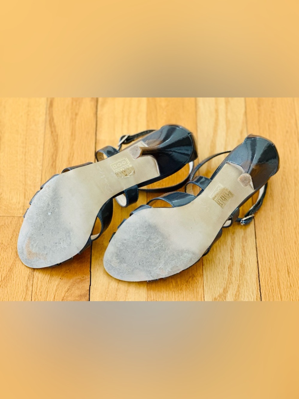 Charles & Keith Blue Gray Glossy Strappy Heeled Sandals Ankle Strap Size 34 / 4 - Picture 9 of 9